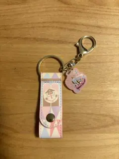 ディズニー　イッツアスモールワールド　カチューシャホルダー