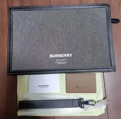 BURBERRY メッシュデザイン クラッチバッグ