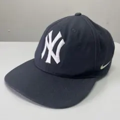 NIKE Pro Snapbackキャップ ニューヨークヤンキース　海外モデル