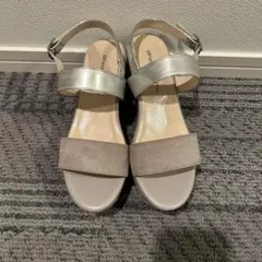 オリエンタルトラフィック シルバー グレー ウェッジサンダル