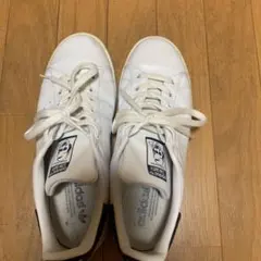 adidas Stan Smith ホワイト/ネイビー