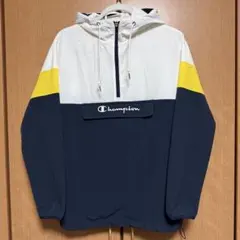 Champion フード付きプルオーバー