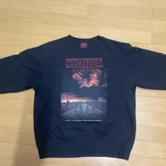 【ストレンジャー・シングス 未知の世界 × GU】トレーナー スウェット