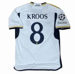 Real Madrid KROOS 8 ユニフォームのサムネイル