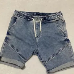 【美品】ZARA MAN ソフトデニム ショートパンツのサムネイル