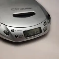 動作品 SONY D-E400 ポータブルCDプレーヤー シルバー ソニー - メルカリ