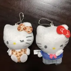 ガチャガチャ　ハローキティ ぬいぐるみ 2点セット