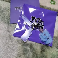 アクリルキーホルダー　ENHYPEN JAY