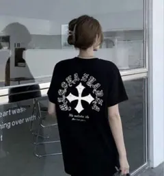 kiss the club Tシャツharness unisex t-shirt - メルカリ