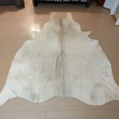 [公開は9日まで、ラストプライス！！] 牛革毛皮ラグ 白色 大きめ