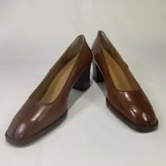 ブラウン レザー ポインテッドトゥパンプス 37