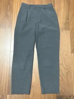 UNIQLO ユニクロ　スラックス　グレー