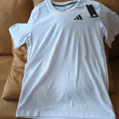 新品未使用)adidas AEROREADY！ Tシャツ！Mサイズ定価3300円