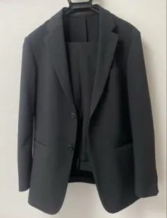 ユニクロUNIQLO感動ジャケット、パンツ、セットアップ黒 M