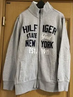 トミーヒルフィガー l