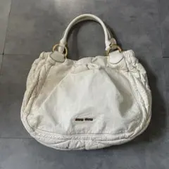 【最高級レザー❗️】archive miumiu レザー　トートバッグ　刻印ロゴ 最高級レザー❗️】archive miumiu レザートートバッグ刻印ロゴ