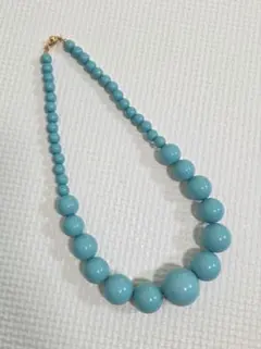 ターコイズブルー カラービーズネックレス