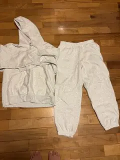 スウェットセットアップ