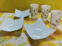 食器セット 皿とカップ