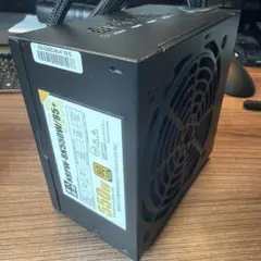 전문가 중심의 KRPW-BK550W/85+ 전원 공급 장치