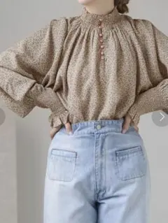 Bab 前後2WAY花柄シャーリングブラウス