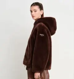 【完売品】新品　2025年TATRAS YUMOLA ボアブルゾン01 ブラウン