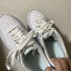 NIKEコートビジョン　アルタ