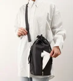 スリーコインズ3COINS　ティッシュケースバッグ