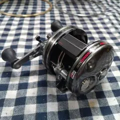 Abu アンバサダー 4600C ハンクパーカー アブガルシア Abu アンバサダー 4600C ハンクパーカー アブガルシア - メルカリ