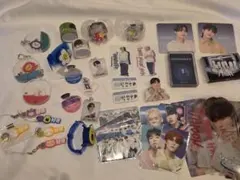 【美品】TREASURE　グッズセット(トレカ・キーホルダー・アクスタ)