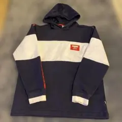 PUMA フード付きトレーナー　中古品