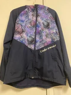 【美品】Under Armour フード付きウィンドブレーカー