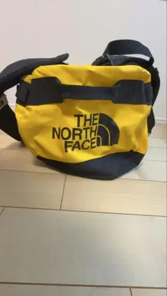 THE NORTH FACE メッセンジャーバッグ イエロー