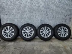 ヨコハマ Ice GUARD G075 16インチタイヤ＆ホイールセット4本のサムネイル