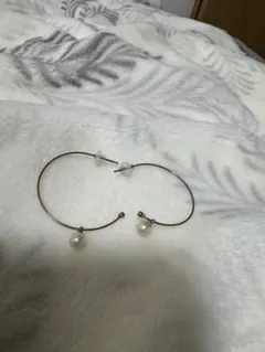 ピアス