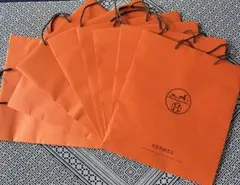 折り曲げずに発送❗️ エルメス　紙袋　８枚　　 大サイズ　￥300／枚