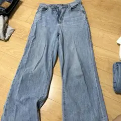 ライトブルー ワイドレッグデニム Mサイズ