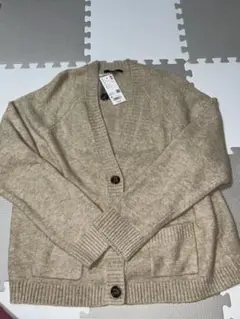 UNIQLO ベージュ Vネック カーディガン XL
