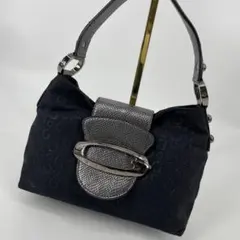 ☆新品同様☆GUESS☆ゲス☆ハンドバッグ メタリックバックル☆ブラック