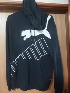 PUMA フード付きパーカー ブラック