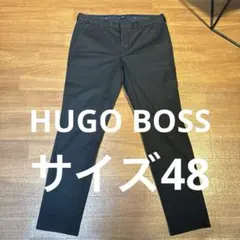 HUGO BOSS ブラックパンツ　薄手　サイズ48のサムネイル
