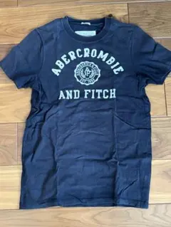 アバクロ　Tシャツ