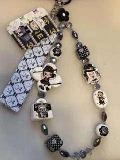 Item thumbnail for item 12b60cb6-4fae-4a34-822a-c732f4e364c0