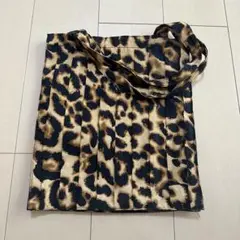 ヒョウ柄トートバッグ ベージュと黒