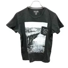 plus one プラスワン Tシャツ カットソー 半袖 プリント 黒 ブラック