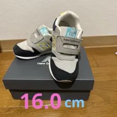 New Balance 996 キッズシューズ ベルクロ付き