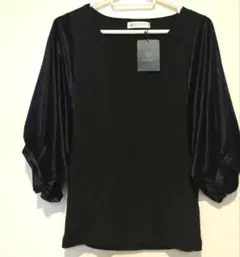 未使用　ユナイテッドアローズビューティー＆ユース　ベロアボリューム袖プルオーバー