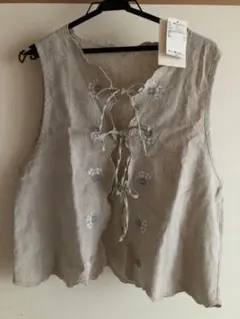 sm2 kazumi コラボ 刺繍入リボンベスト