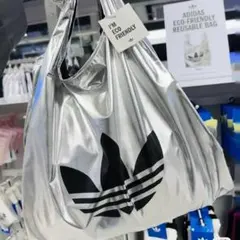 韓国限定　adidas エコバッグ　トレフォイル　エコフレンドリーバッグのサムネイル