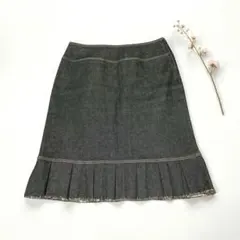 美品　ルネ　Rene (36) 膝丈　デニムスカート　台形　裾プリーツ　日本製のサムネイル